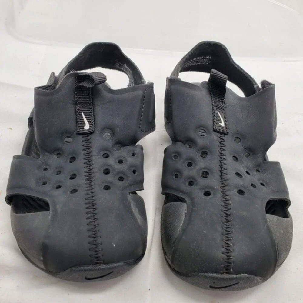 Nike Toddler Boys 10 C Medium Black Sport Synthetic Unisex